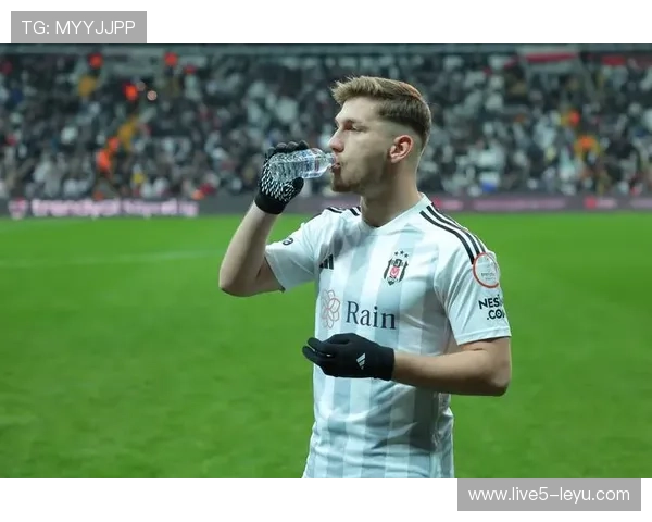 摩纳哥足球俱乐部新赛季目标:冲击欧洲赛场,争夺顶级荣耀