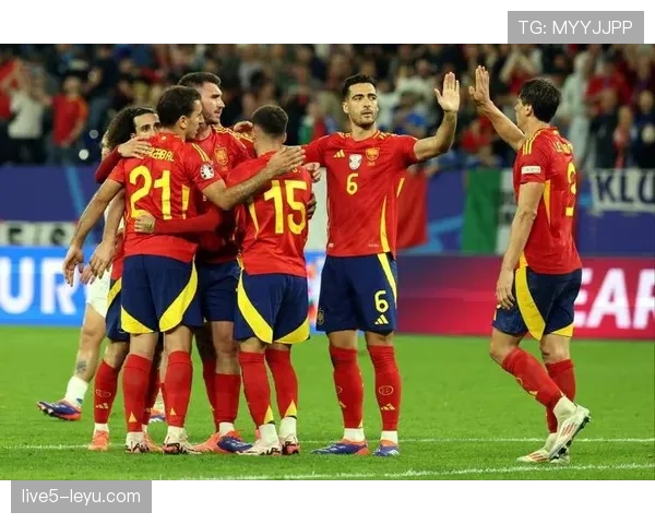 欧洲杯预选赛D组激战正酣，多队争抢晋级名额表现抢眼