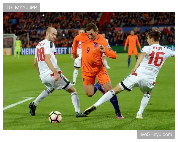 荷兰进攻足球再攀高峰,青春风暴席卷赛场 荷兰进攻足球再攀高峰,青春风暴席卷赛场