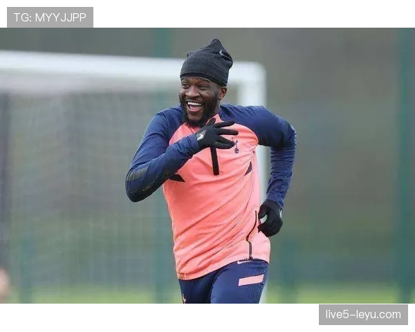 恩东贝莱投身社区建设，以足球推动可持续发展新希望