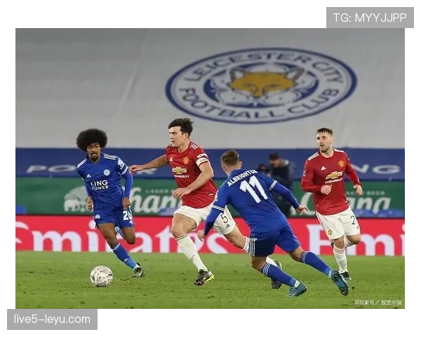 阿贾克斯重塑防守体系,新赛季剑指后防稳固与竞争力提升 阿贾克斯重塑防守体系,新赛季剑指后防稳固与竞争力提升