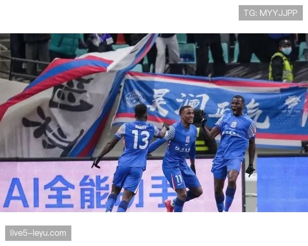 申花中场控制力不足问题显现，越守越被动对球队比赛走势带来影响